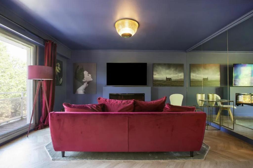 Апартаменты Luxury Paris La Vie En Rose Jacuzzi Terrasse Parking Экстерьер фото