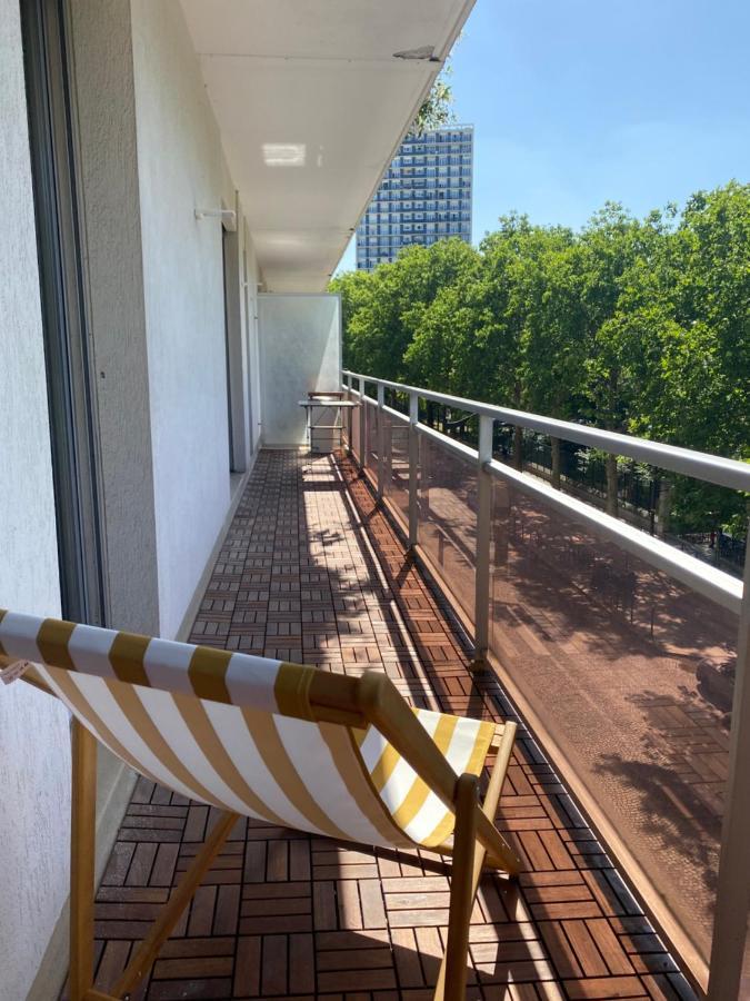 Апартаменты Luxury Paris La Vie En Rose Jacuzzi Terrasse Parking Экстерьер фото