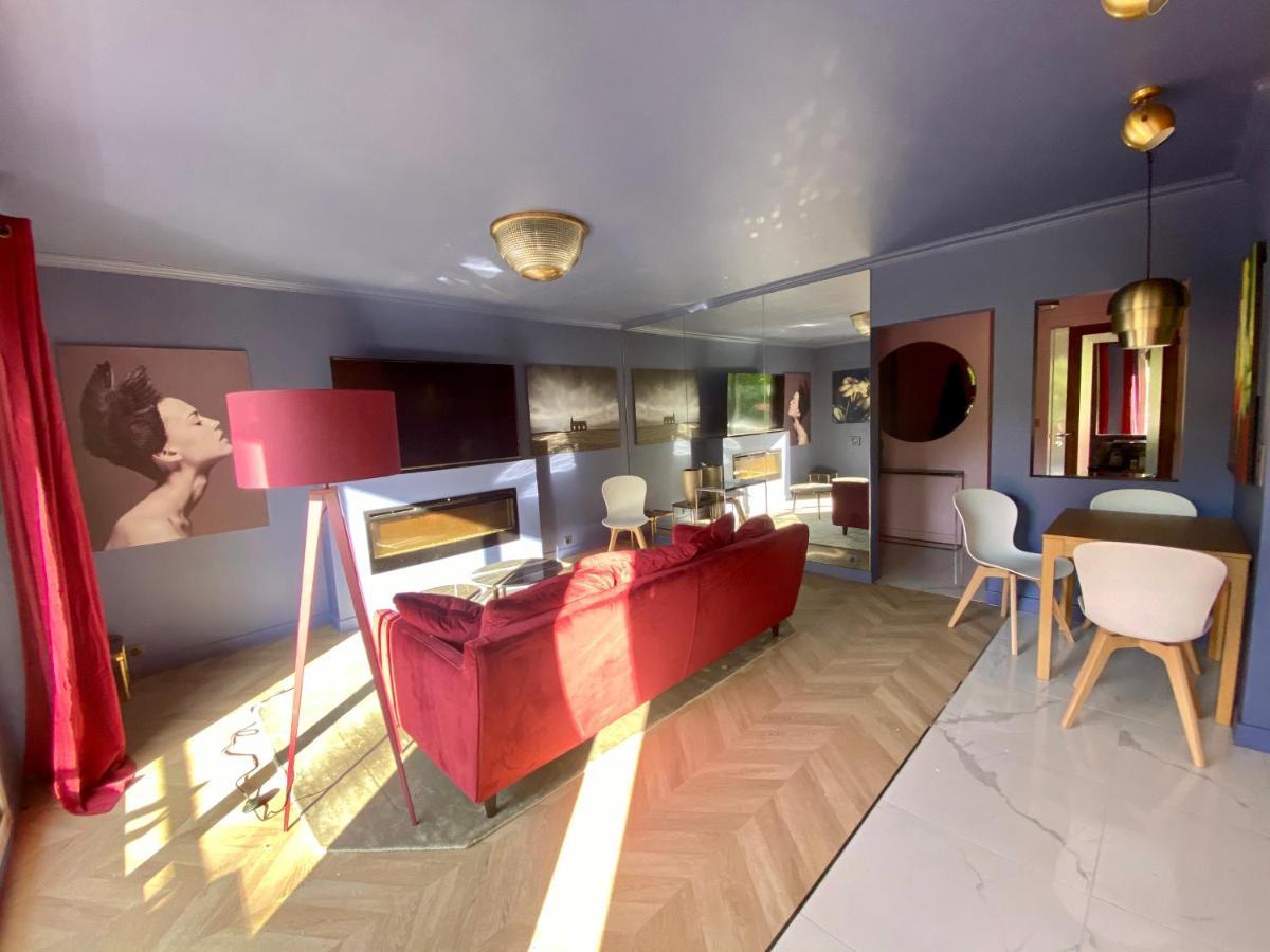 Апартаменты Luxury Paris La Vie En Rose Jacuzzi Terrasse Parking Экстерьер фото